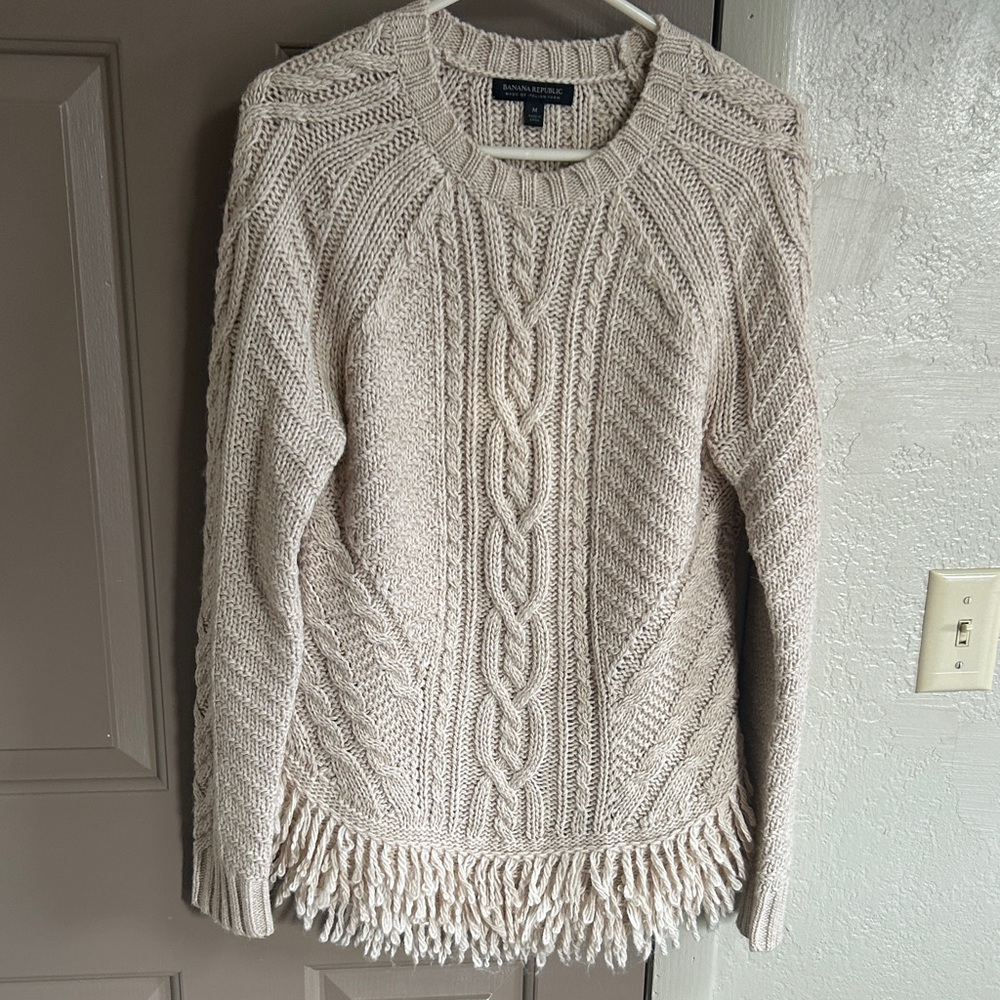 Banana Republic Cable Knit Sweater - Cream
